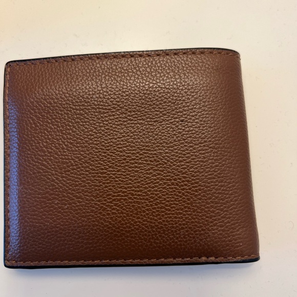Coach Men’s Wallet - Picture 3 of 6
